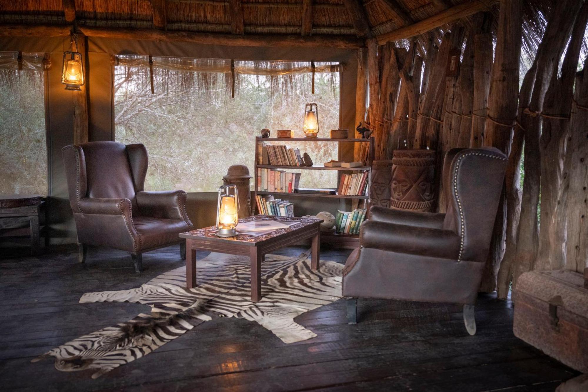 Quatermain'S 1920'S Safari Camp - Amakhala Wildreservaat Buitenkant foto