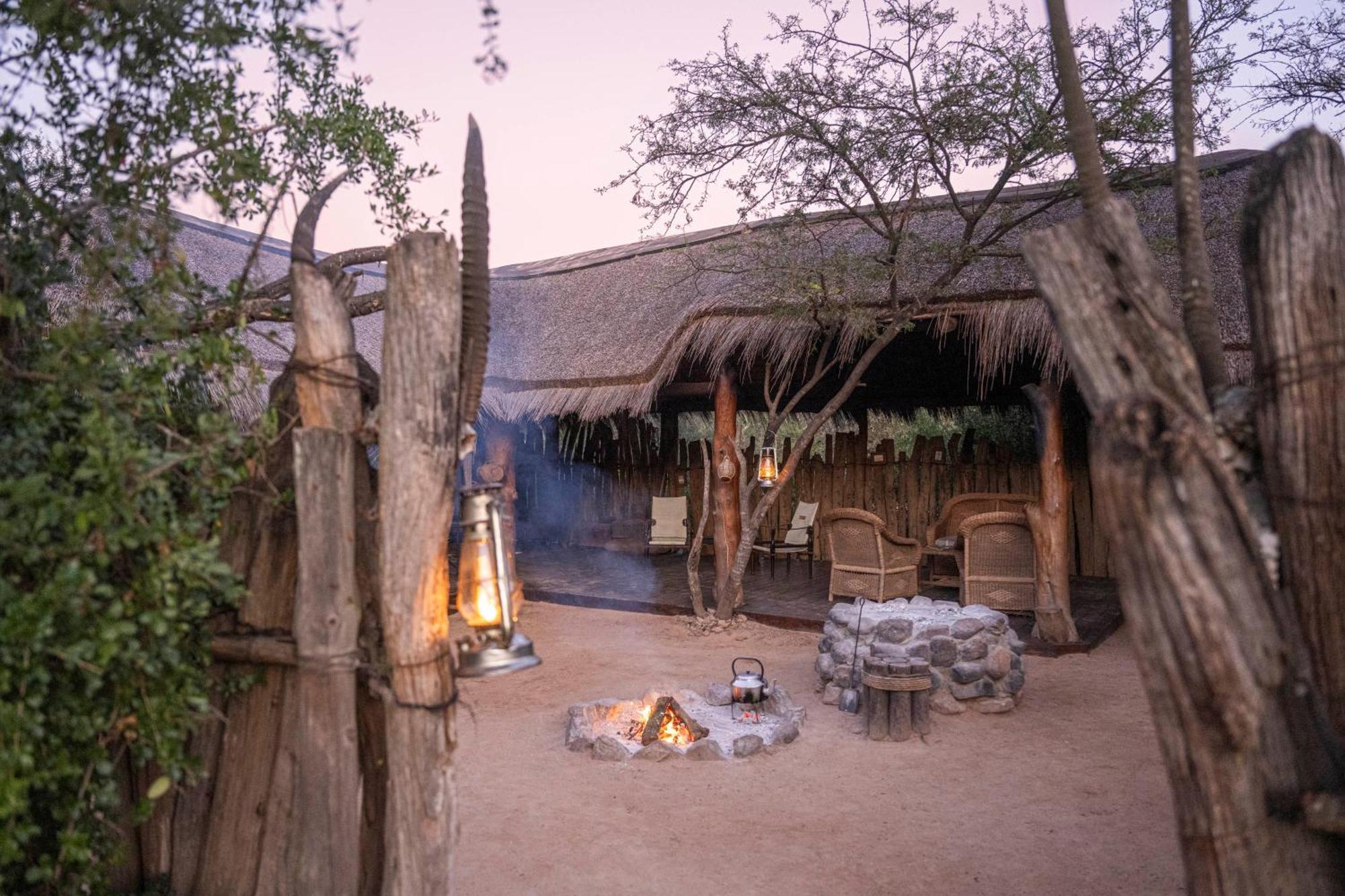 Quatermain'S 1920'S Safari Camp - Amakhala Wildreservaat Buitenkant foto