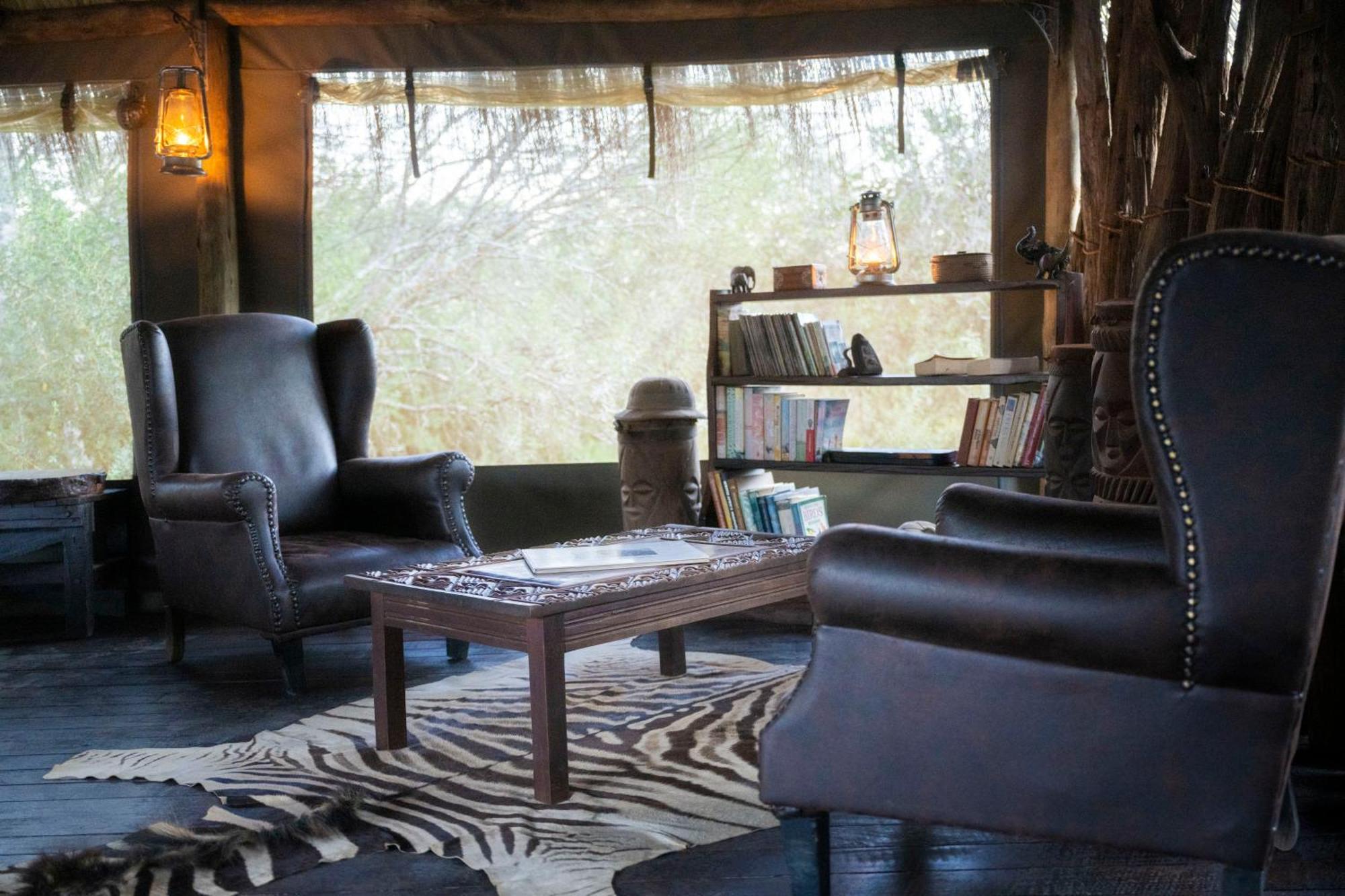 Quatermain'S 1920'S Safari Camp - Amakhala Wildreservaat Buitenkant foto