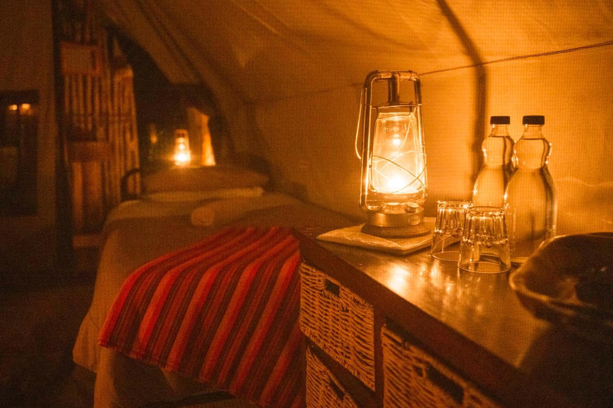 Quatermain'S 1920'S Safari Camp - Amakhala Wildreservaat Buitenkant foto