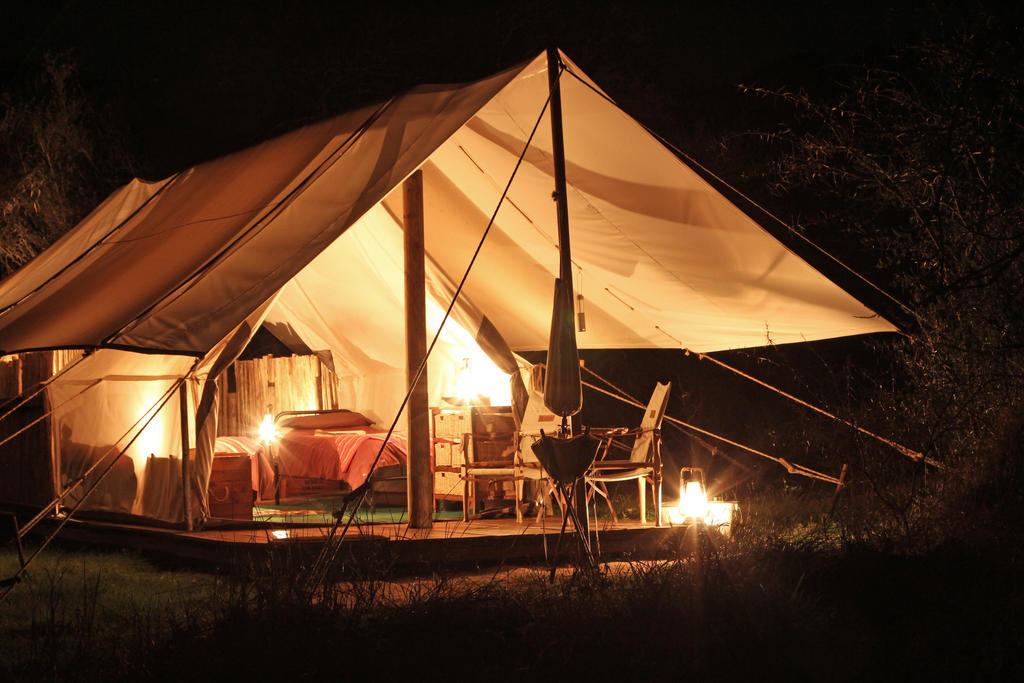 Quatermain'S 1920'S Safari Camp - Amakhala Wildreservaat Buitenkant foto