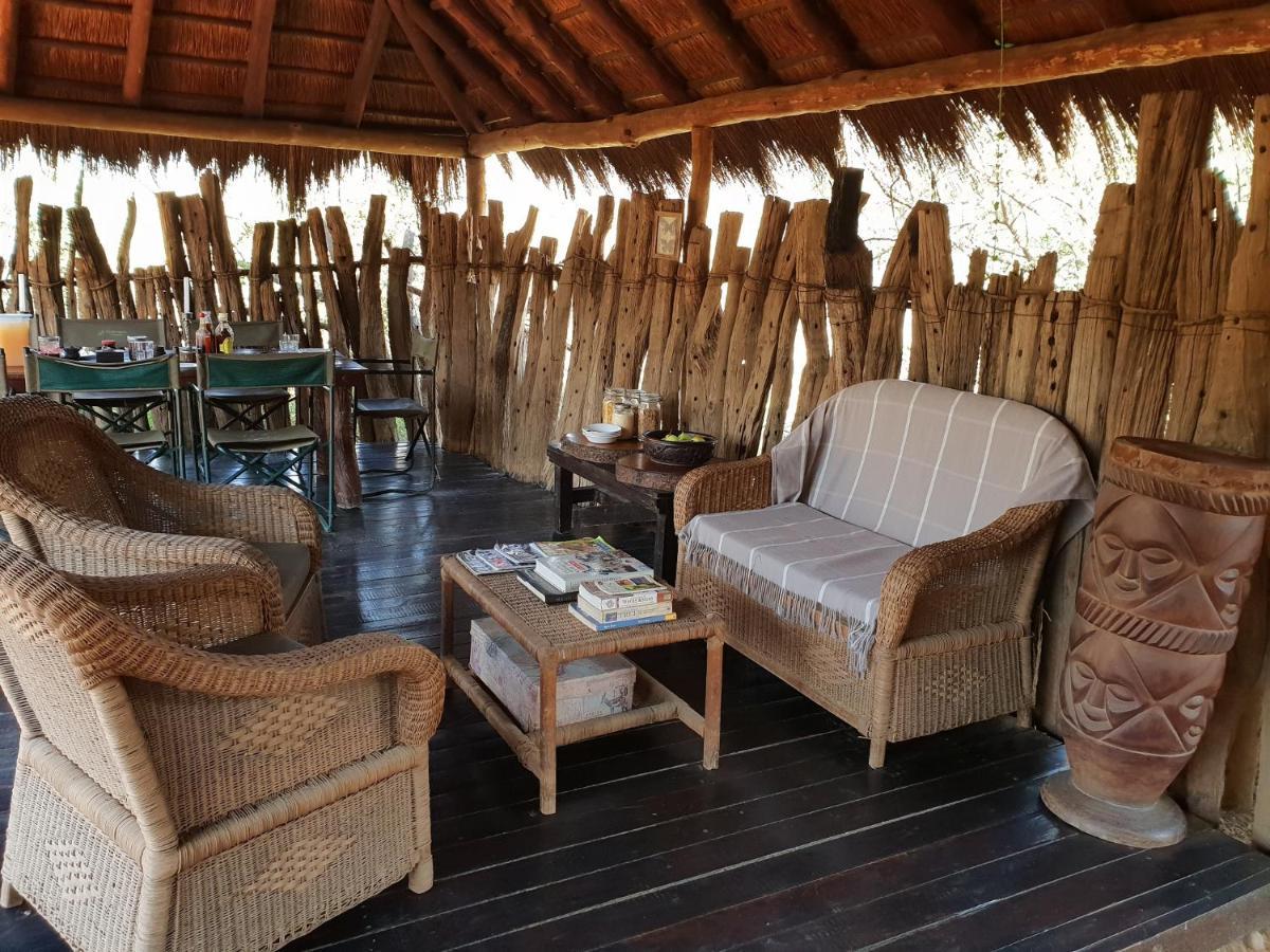 Quatermain'S 1920'S Safari Camp - Amakhala Wildreservaat Buitenkant foto